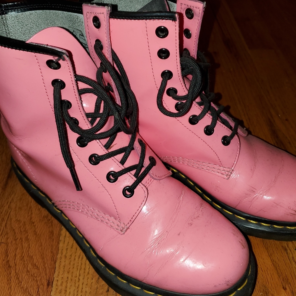 Bubblegum pink Dr Martens airwair boots